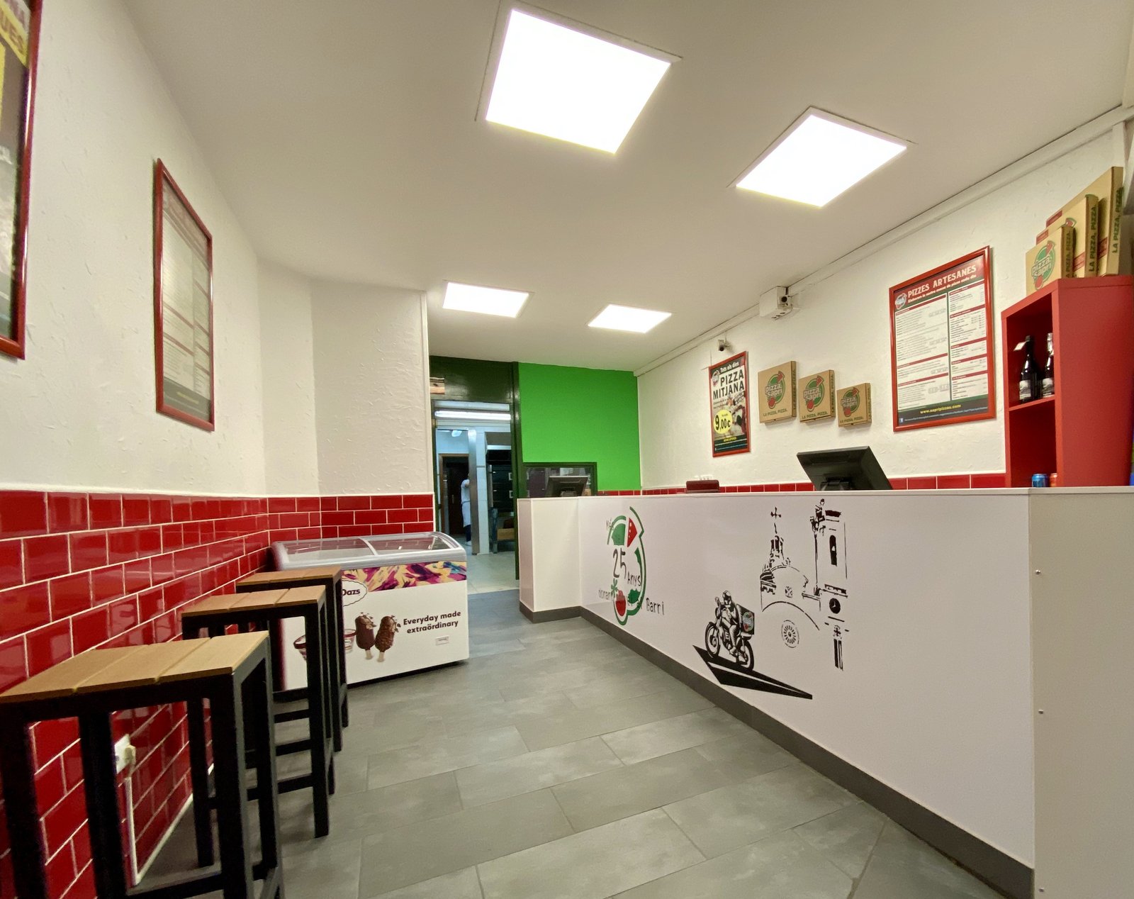Sapri Pizza Sant Andreu - imagen de la galería